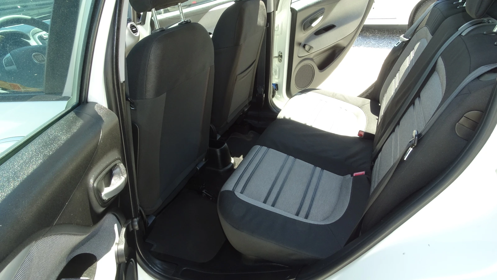 Fiat Punto 1.4 i-GPL-EVO | Mobile.bg   11