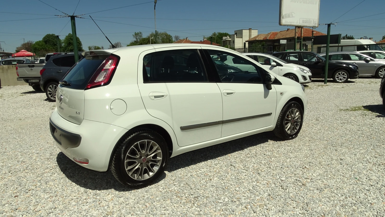 Fiat Punto 1.4 i-GPL-EVO - изображение 5