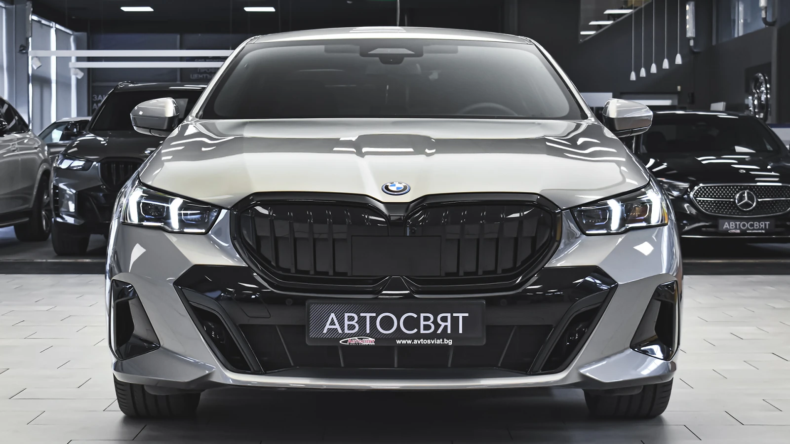 BMW 550 e xDrive M Sport PHEV - изображение 2