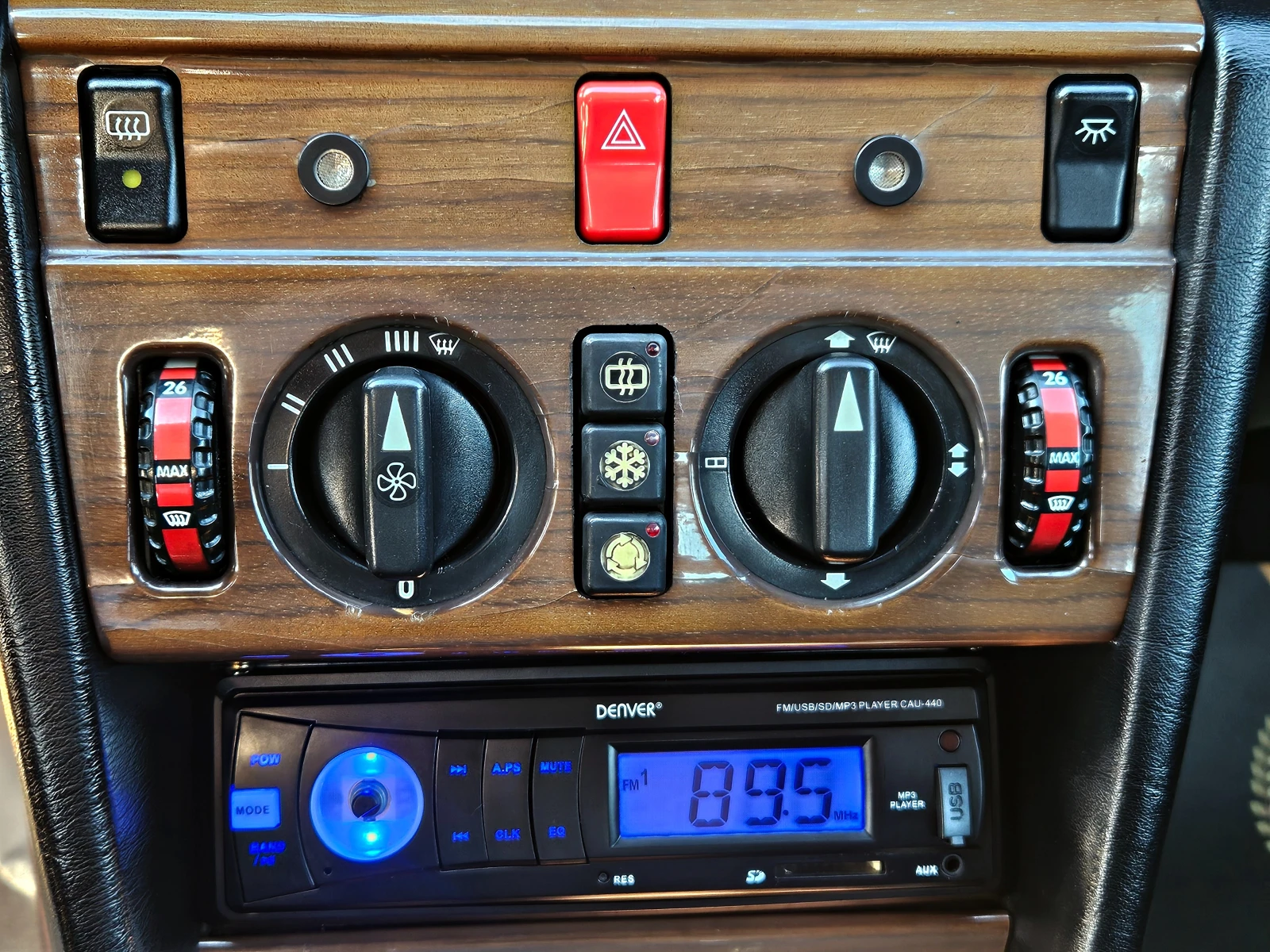 Mercedes-Benz E 260 /CLIMATIC/5  | Mobile.bg   11