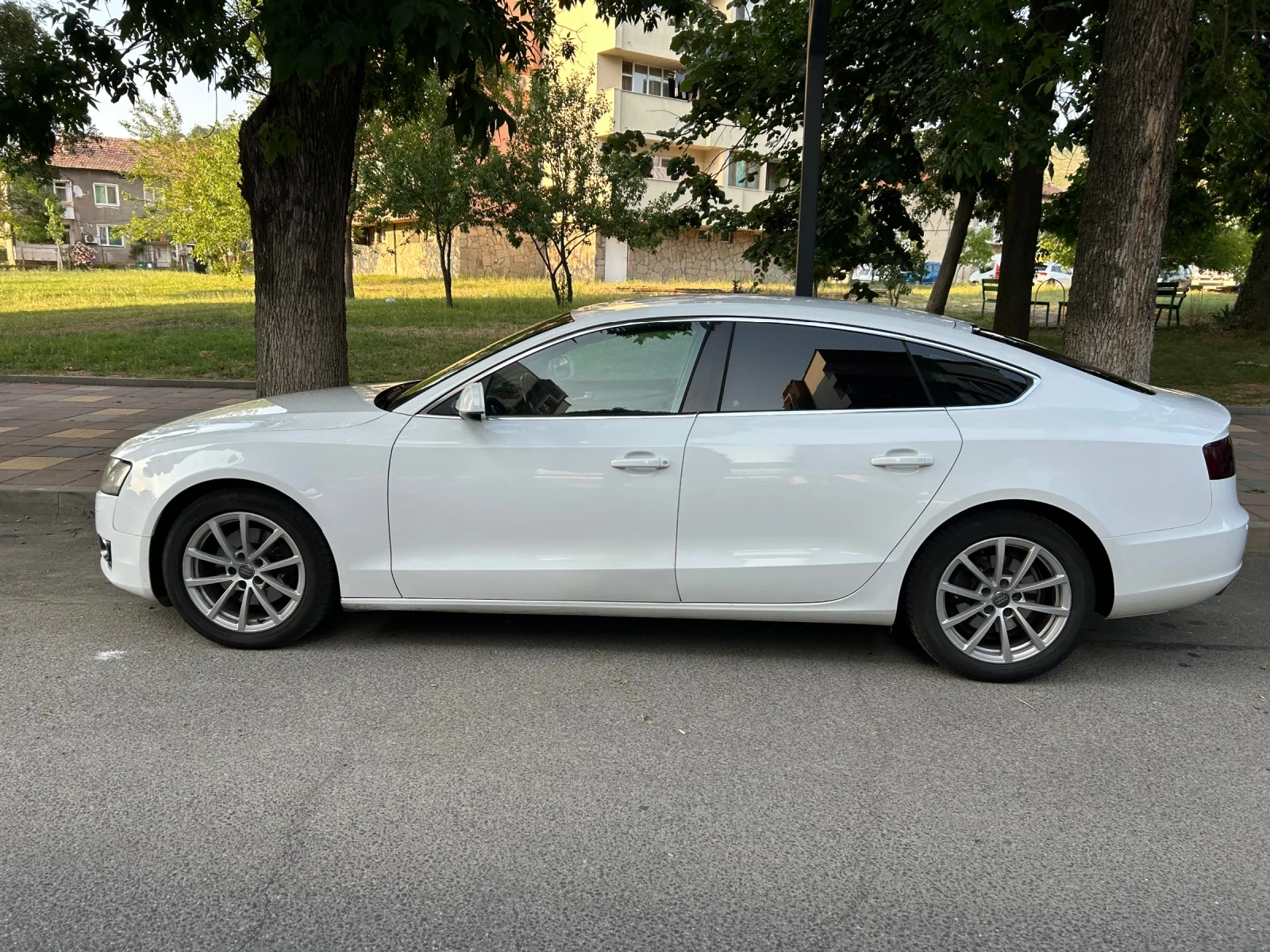 Audi A5 Audi A5 2010 2 TDi - изображение 8