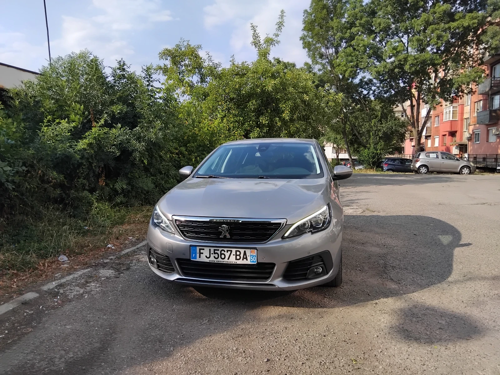 Peugeot 308 1.2 t facelift 2019г. Keylees, Navi, camera - изображение 4