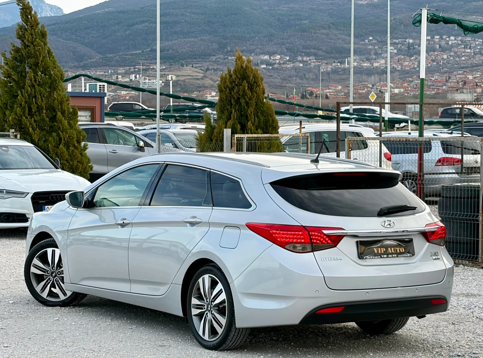 Hyundai I40 2.0i LPG KEYLESS GO TOP | Mobile.bg � ����������� 6