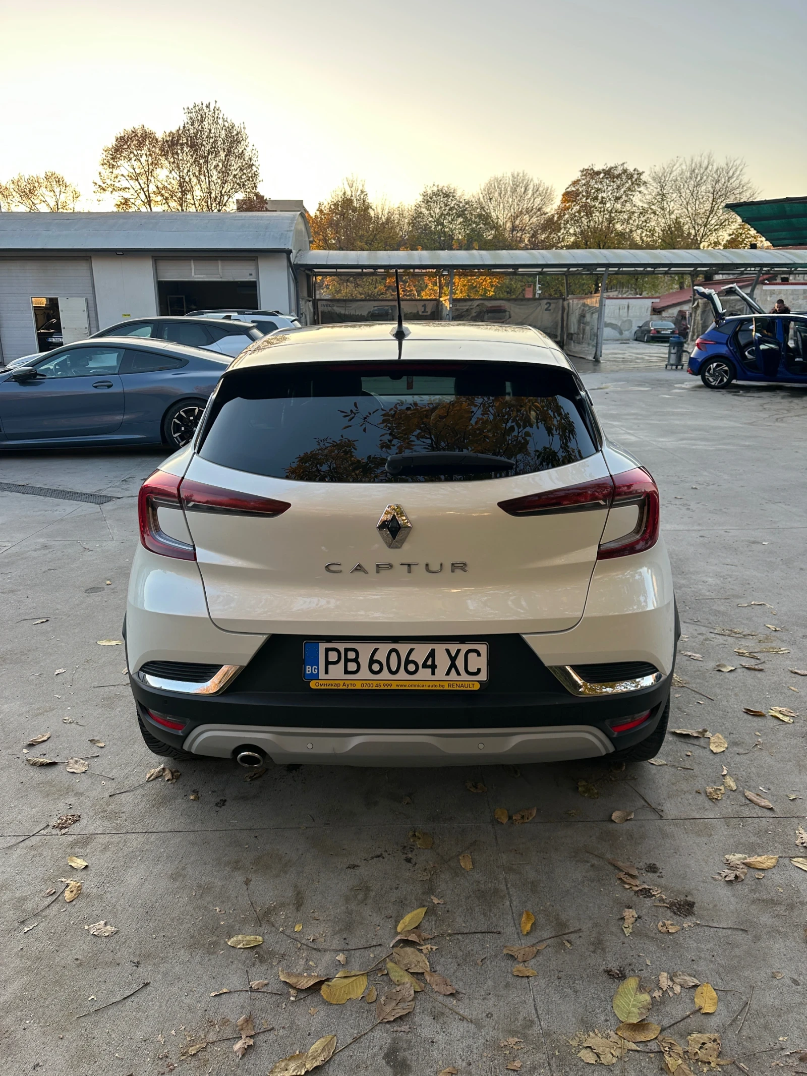 Renault Captur TCe 100 LPG Intens, снимка 5 - Автомобили и джипове - 53845859