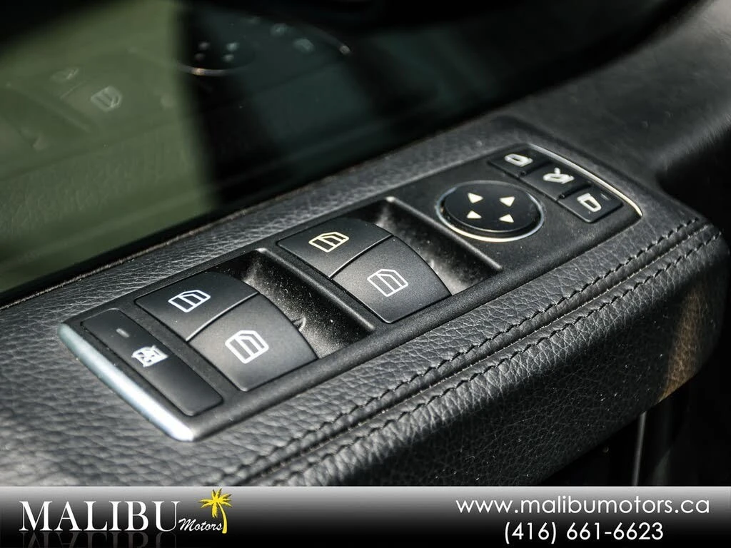 Mercedes-Benz G 55 AMG * AMG Line * HeadUp * * AвтоКредит* (ЦЕНА ДО БГ), снимка 13 - Автомобили и джипове - 53958314