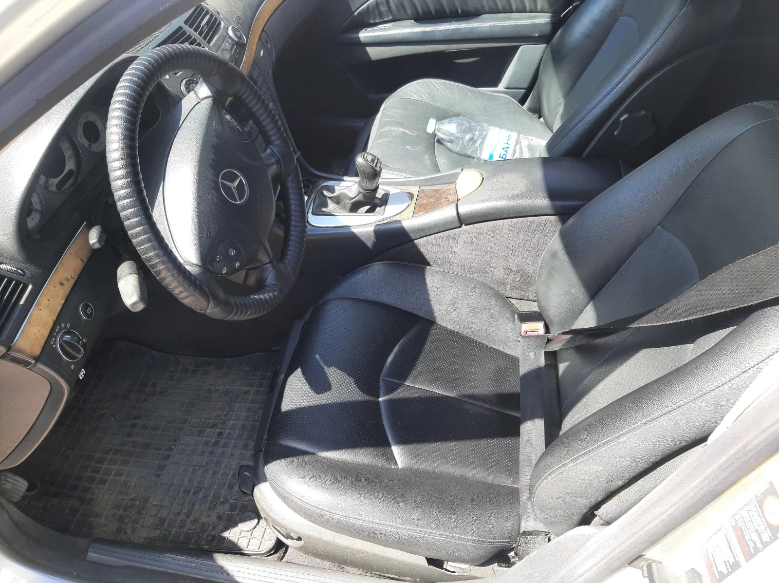 Mercedes-Benz E 270 2.7CDI, снимка 5 - Автомобили и джипове - 54225029