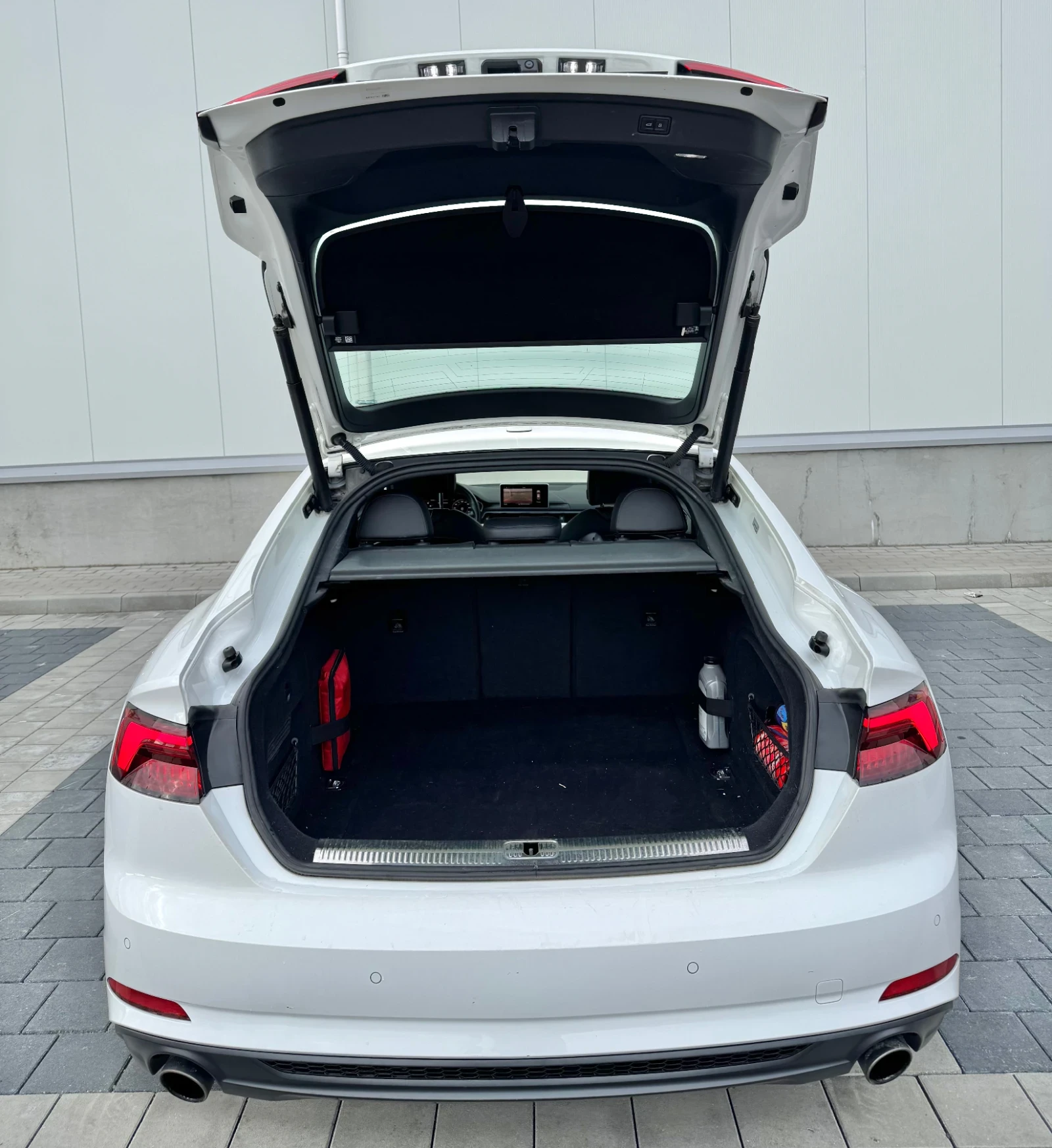Audi A5 2.0 Prestige 3xS Line / Шибедах , снимка 5 - Автомобили и джипове - 54382381