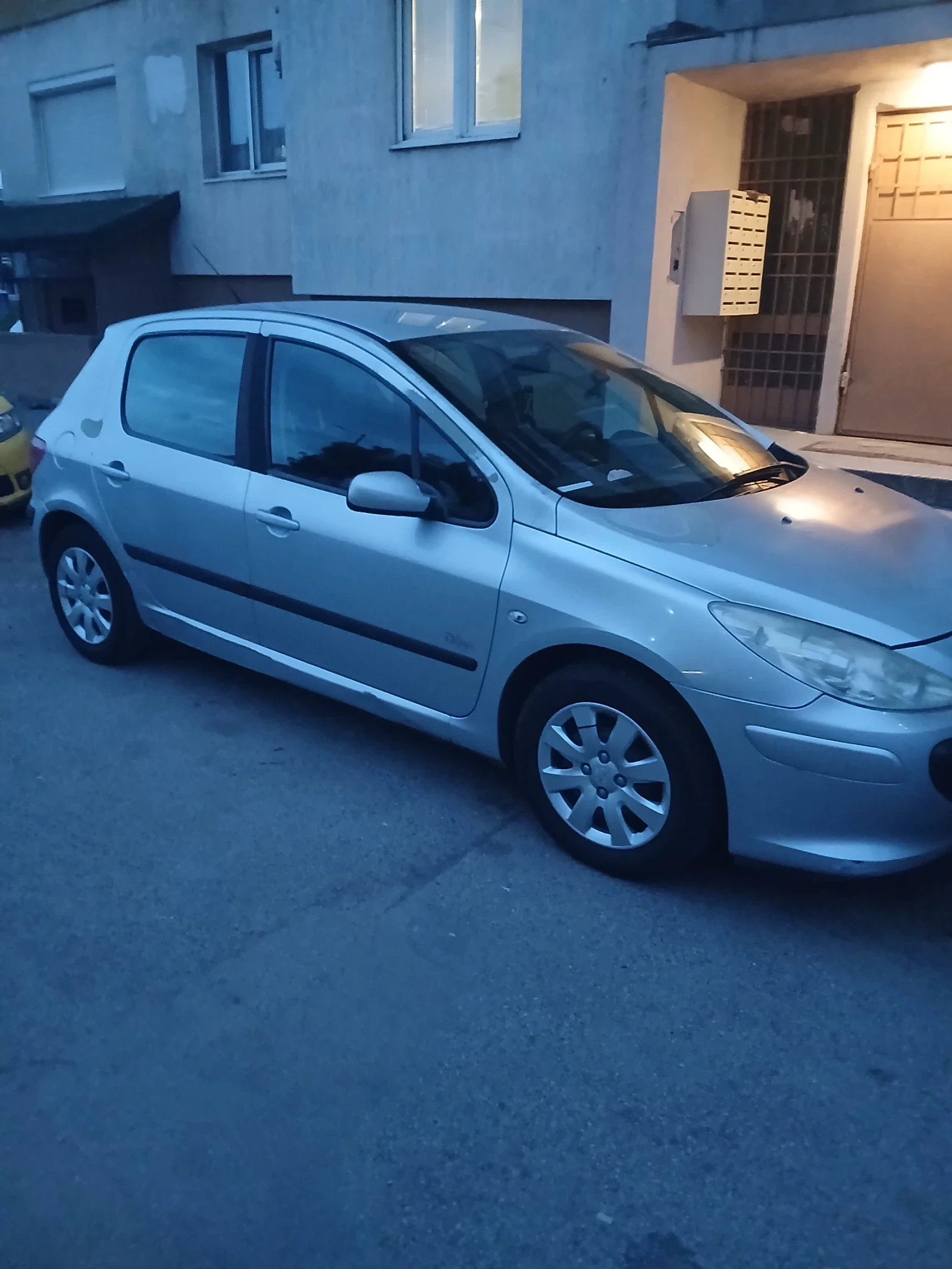 Peugeot 307 1.6, снимка 4 - Автомобили и джипове - 54488302
