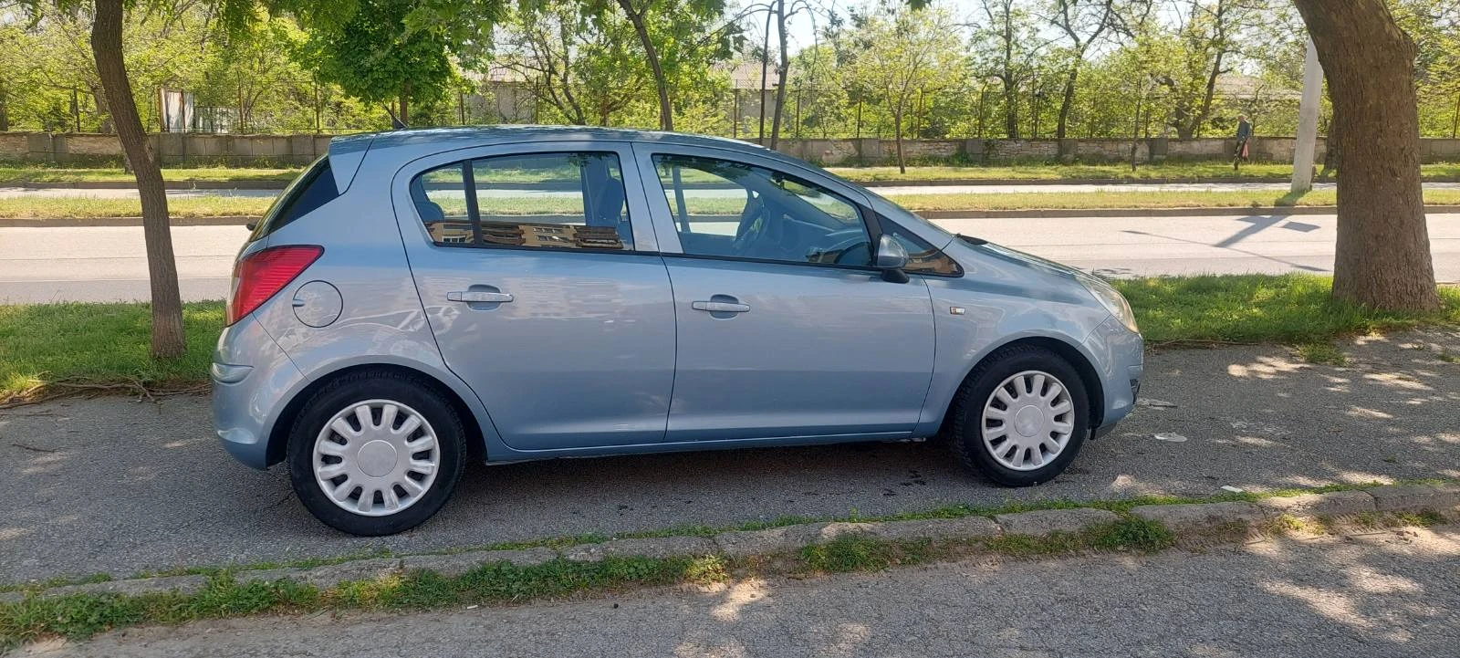 Opel Corsa 1 4 бензин/газ клима, снимка 5 - Автомобили и джипове - 54512598