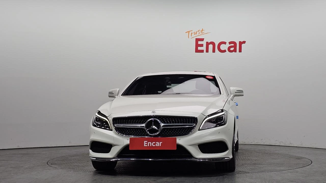 Mercedes-Benz CLS 400 AMG* Обдух* 360* Шибедах* Подгреви* , снимка 2 - Автомобили и джипове - 54792710