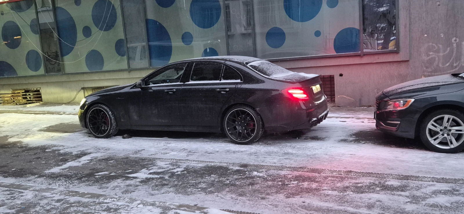 Mercedes-Benz E 220 * DIGITAL* , снимка 3 - Автомобили и джипове - 54945878