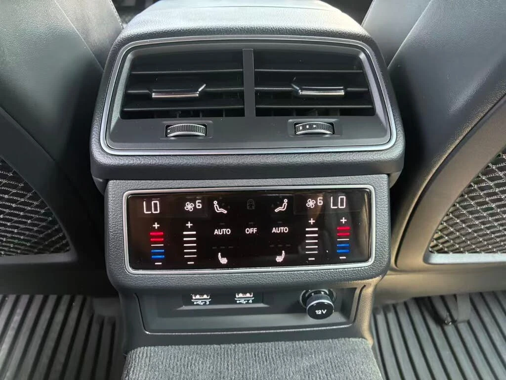 Audi A7 MATRIX* HUD* DIS* B&O* ОБДУХ* PANO, снимка 13 - Автомобили и джипове - 56042110