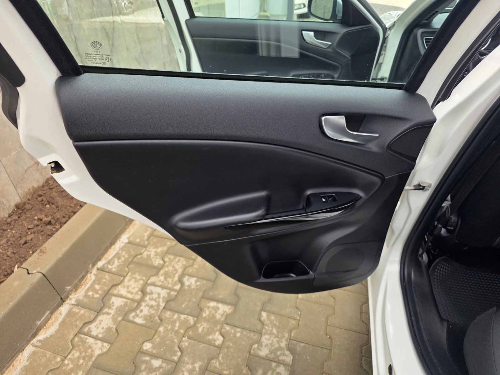 Alfa Romeo Giulietta 1.4T LPG | Mobile.bg � ����������� 10