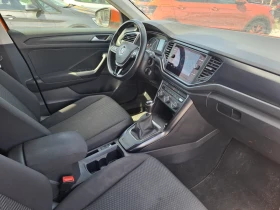 VW T-Roc - 14800 € / 28946.28 лв. - 43637084 10