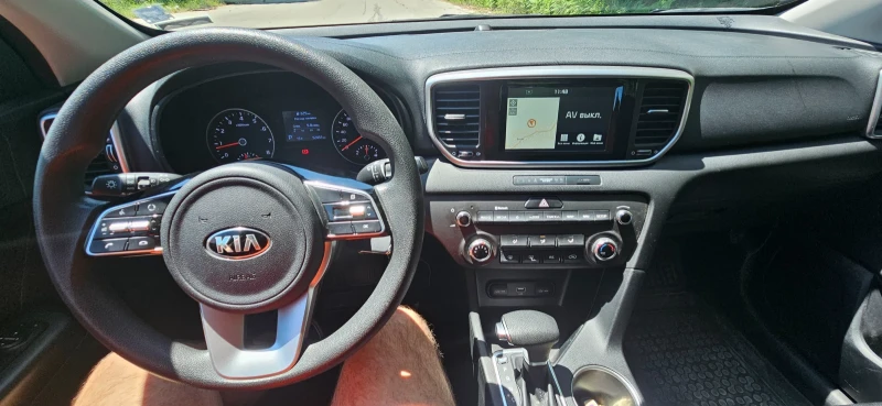 Kia Sportage, снимка 14 - Автомобили и джипове - 50750923