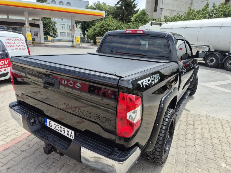 Toyota Tundra, снимка 5 - Автомобили и джипове - 52498509