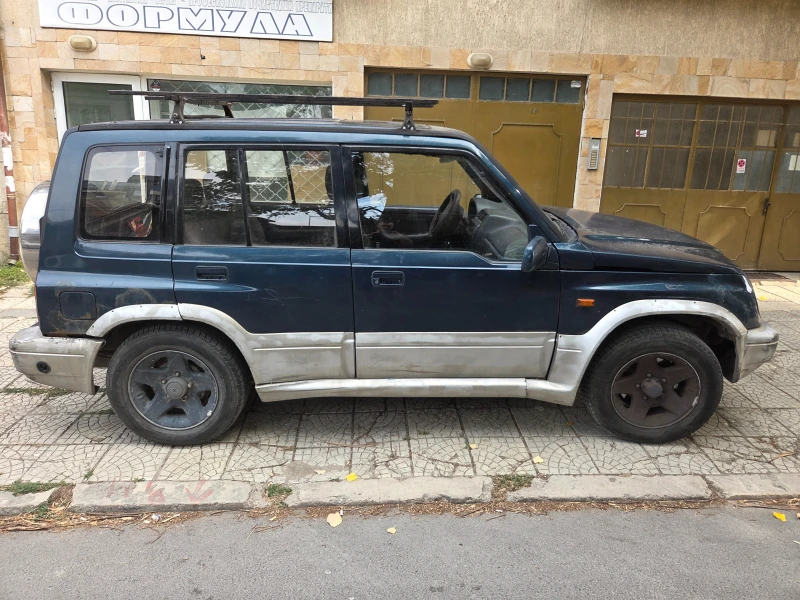 Suzuki Vitara 2.0 V6, снимка 8 - Автомобили и джипове - 52524531