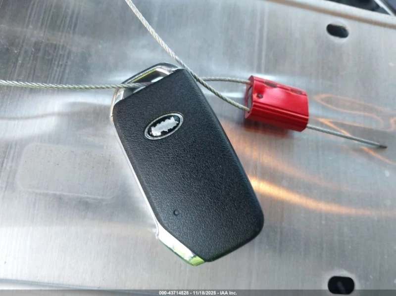 Kia Telluride 3.8L V-6 DI, DOHC, VVT, 291HP Front Wheel Drive, снимка 3 - Автомобили и джипове - 53282502