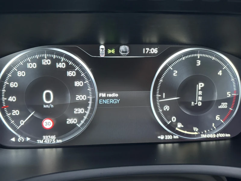 Volvo Xc90, снимка 8 - Автомобили и джипове - 53409241