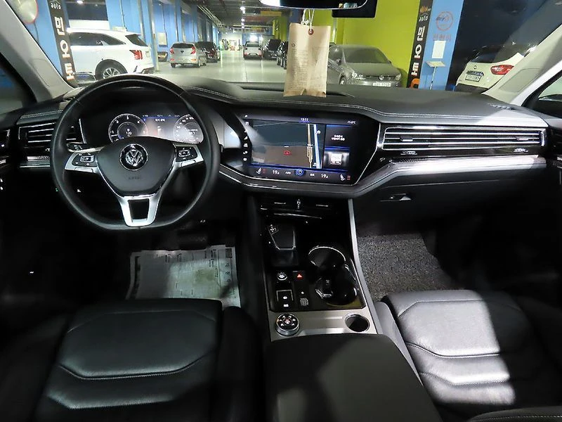 VW Touareg 3.0 DEN Automatic, снимка 7 - Автомобили и джипове - 55723688