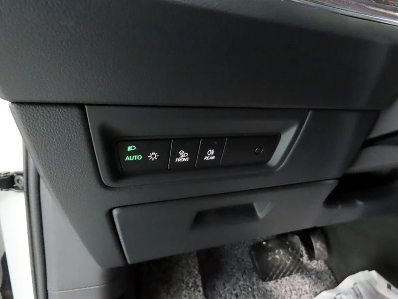 VW Touareg 3.0 DEN Automatic, снимка 13 - Автомобили и джипове - 55723688