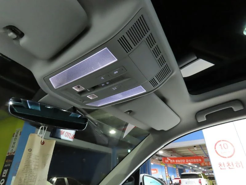 VW Touareg 3.0 DEN Automatic, снимка 16 - Автомобили и джипове - 55723688