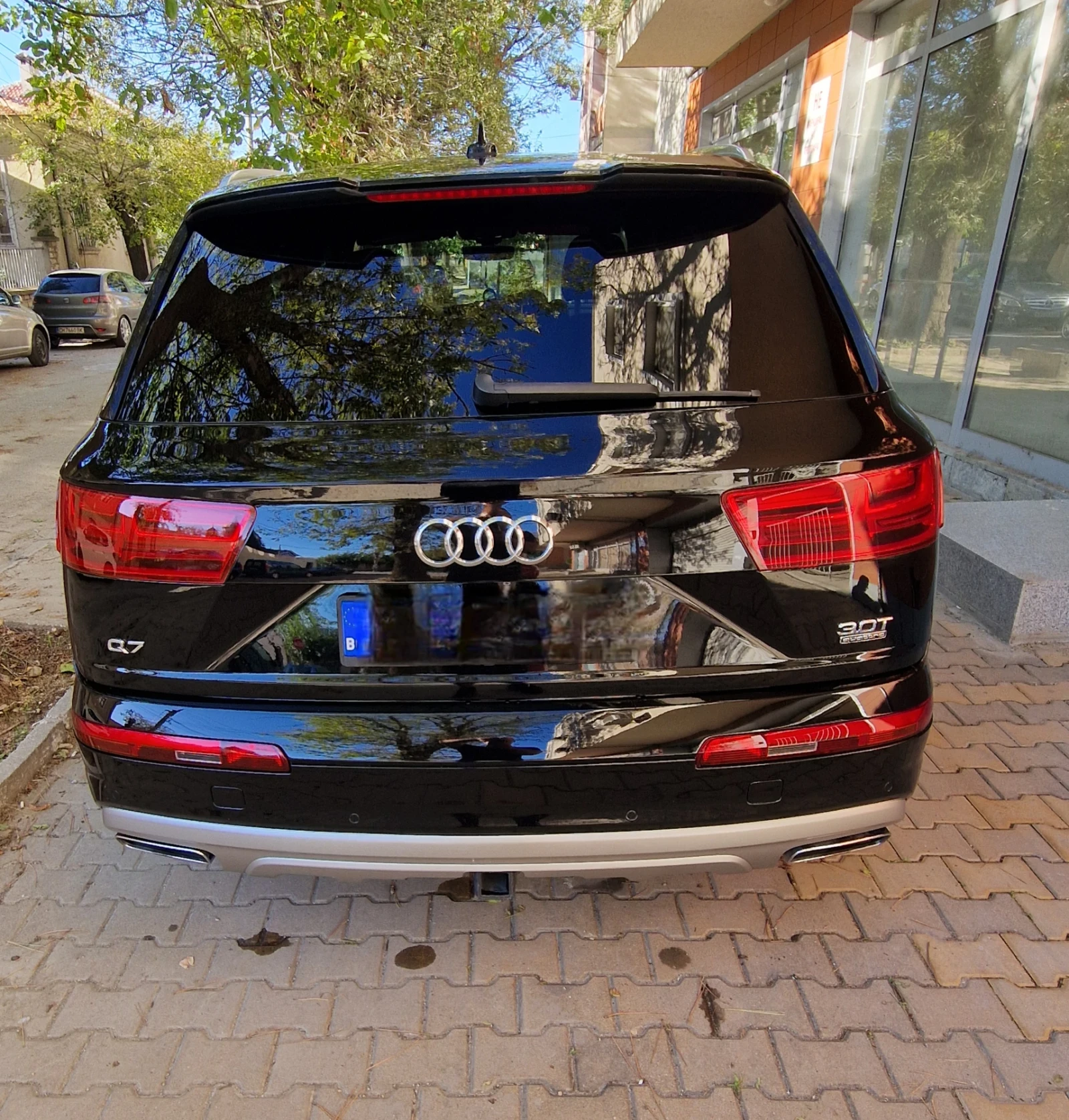 Audi Q7 Audi Q7 PREMIUM PLUS 3.0T 6+ 1 * 360 КАМЕРИ* BOSE* - изображение 5