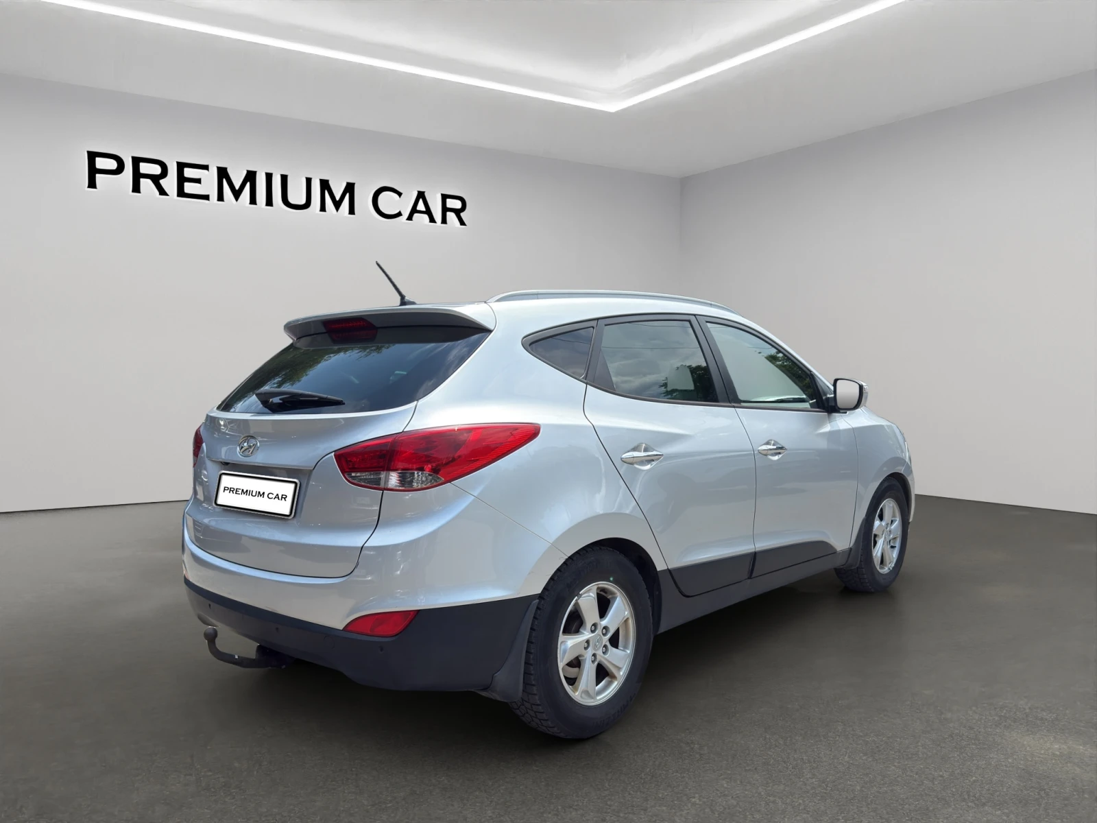 Hyundai IX35 2.0 d - изображение 7