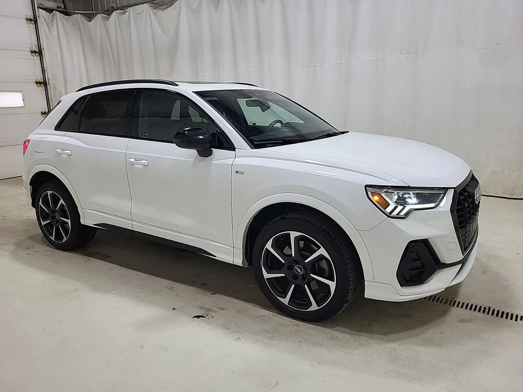 Audi Q3 * PROGRESSIV * CARFAX * ЦЕНА ДО БЪЛГАРИЯ - изображение 2