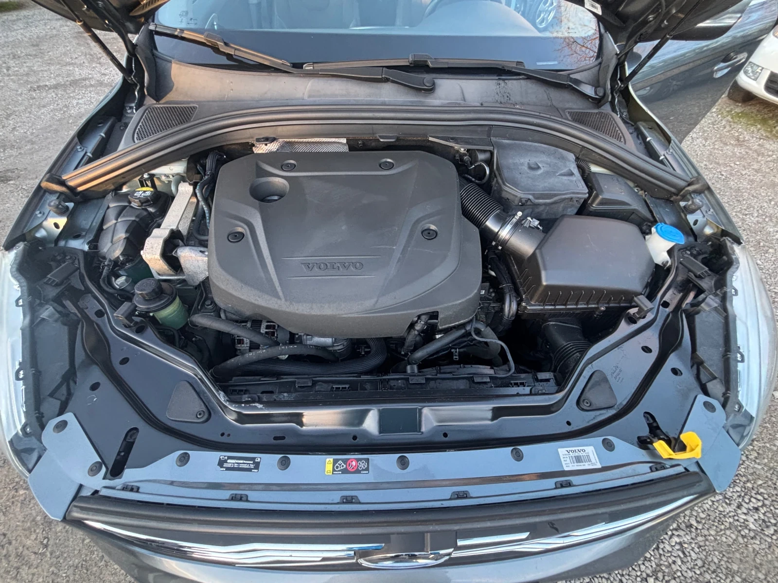 Volvo XC60 2.0 D3 | Mobile.bg � ����������� 15