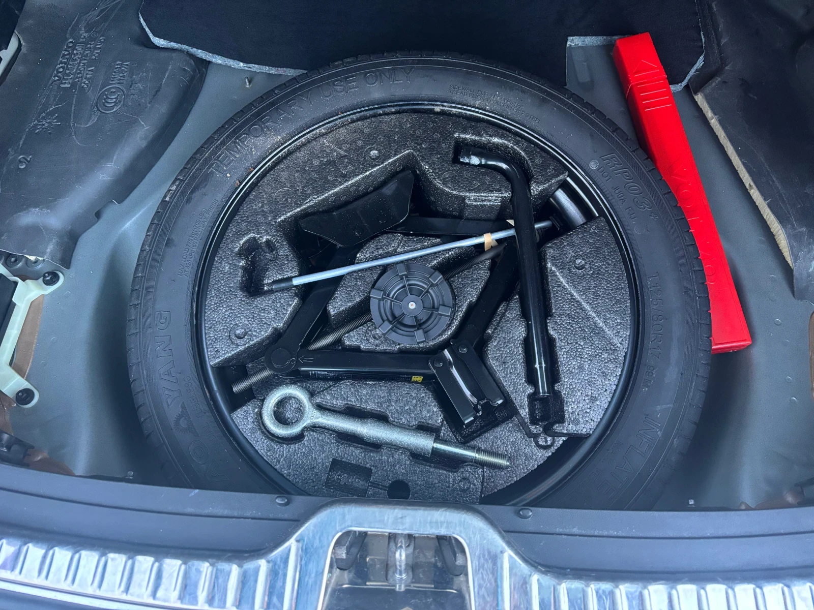 Volvo XC60 2.0 D3 - изображение 10