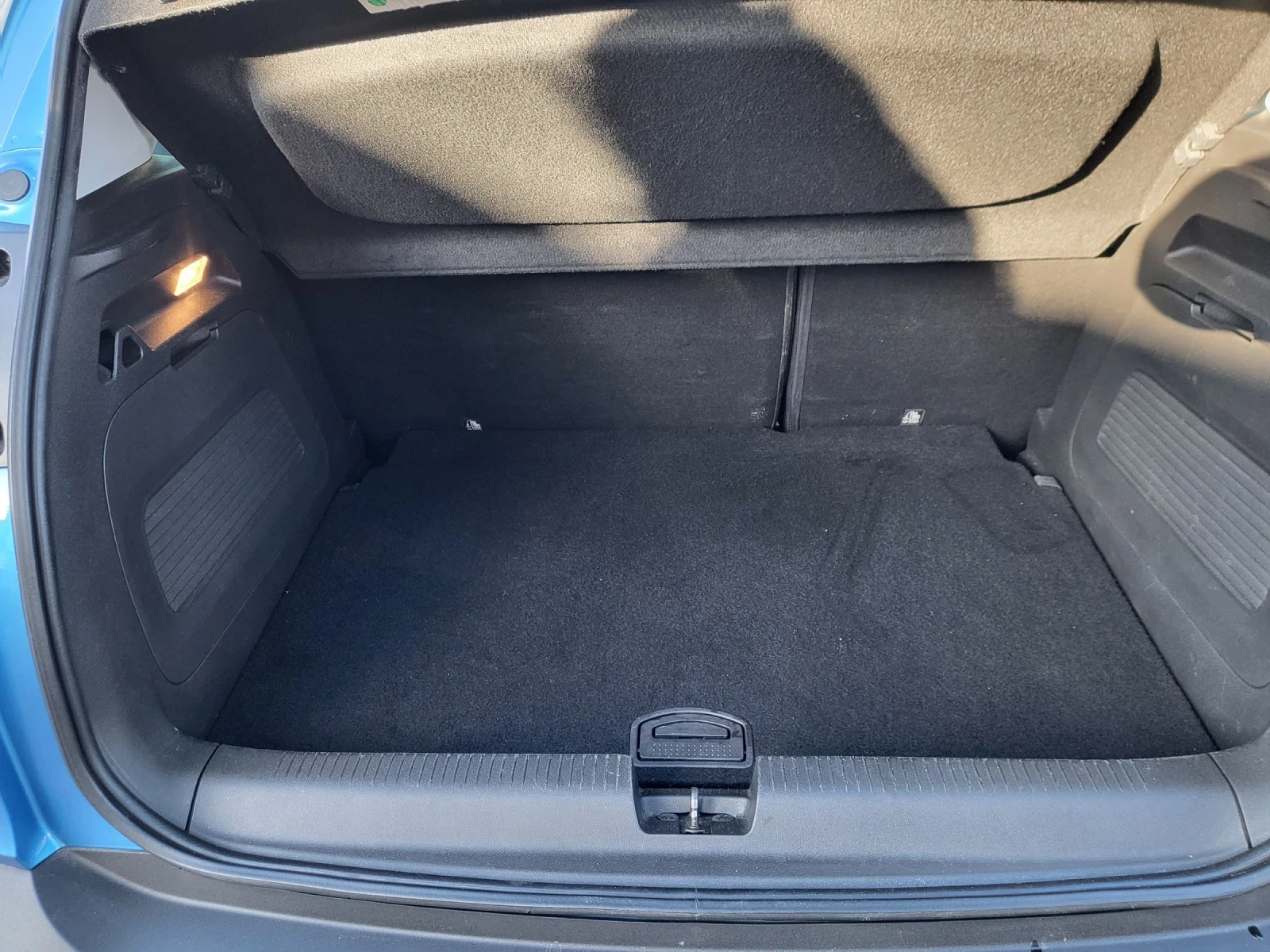 Opel Crossland X 1.2 Автоматик , снимка 16 - Автомобили и джипове - 53831600