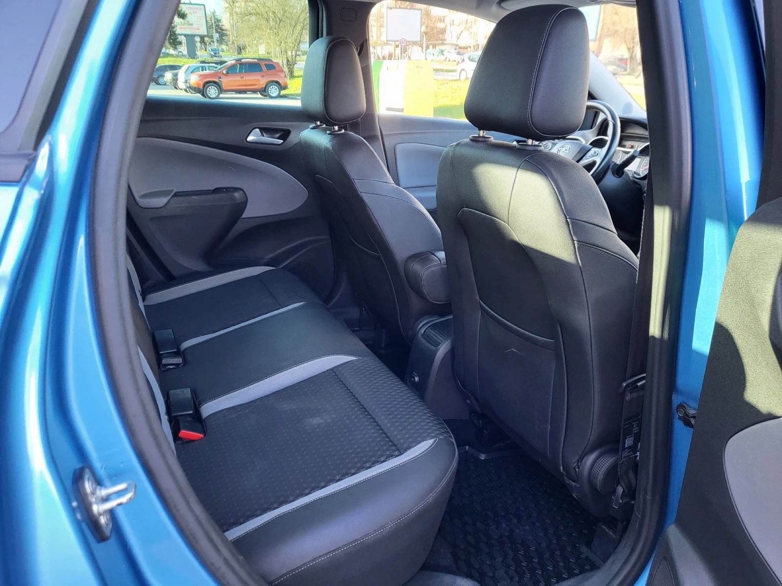 Opel Crossland X 1.2 Автоматик , снимка 13 - Автомобили и джипове - 53831600