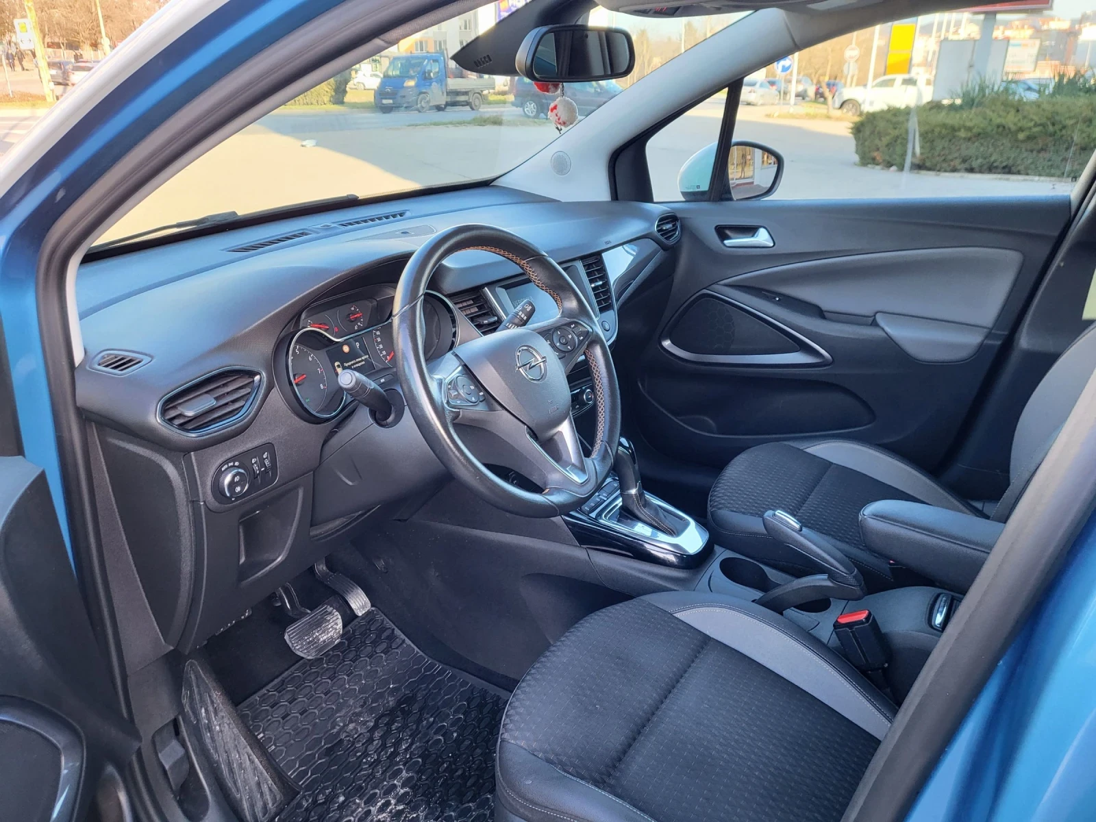 Opel Crossland X 1.2 Автоматик , снимка 10 - Автомобили и джипове - 53831600