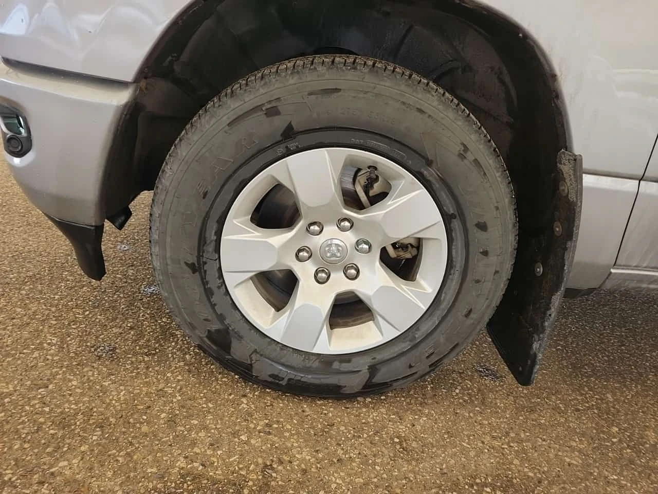 Dodge RAM 1500 SPORT CREW CAB SHORT BED /CARFAX /�������/ 2 ����� | Mobile.bg � ����������� 17