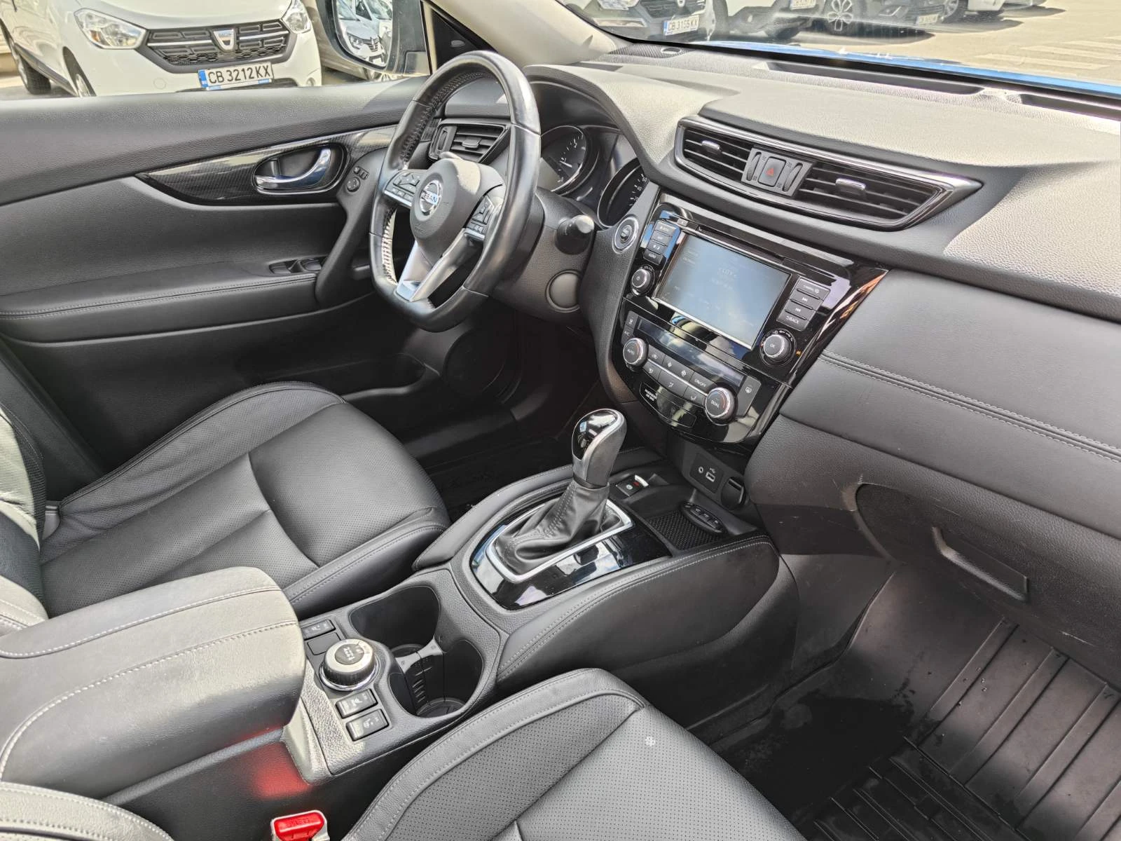 Nissan X-trail 1.7dCi/4x4/6+ 1места, снимка 8 - Автомобили и джипове - 54081492