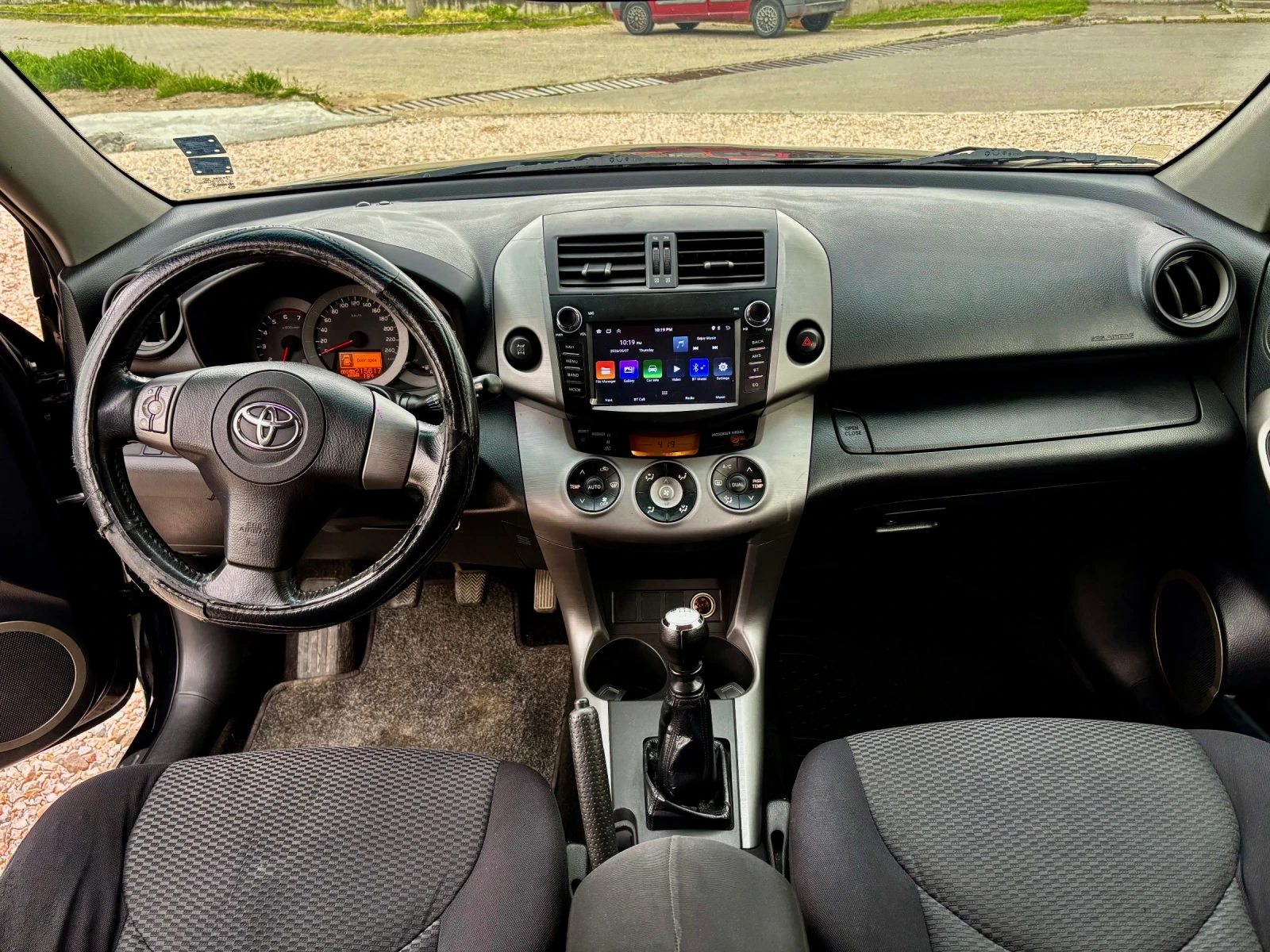 Toyota Rav4 2.2 D4D 136 кс, снимка 7 - Автомобили и джипове - 54457508