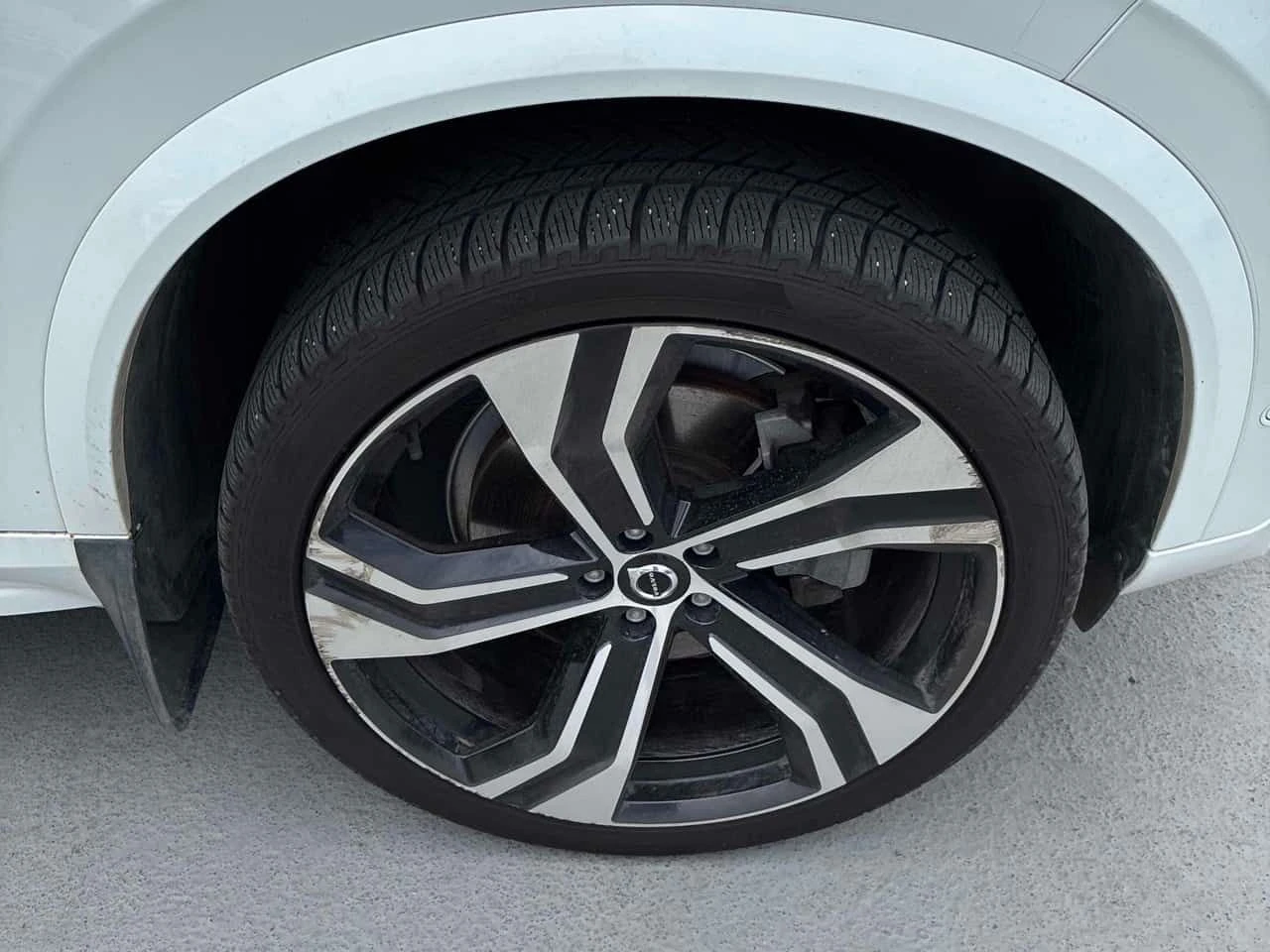 Volvo Xc90 * Ultimate Dark Theme * CARFAX * БЕЗ ПЪРВОНАЧАЛНА , снимка 7 - Автомобили и джипове - 55156482