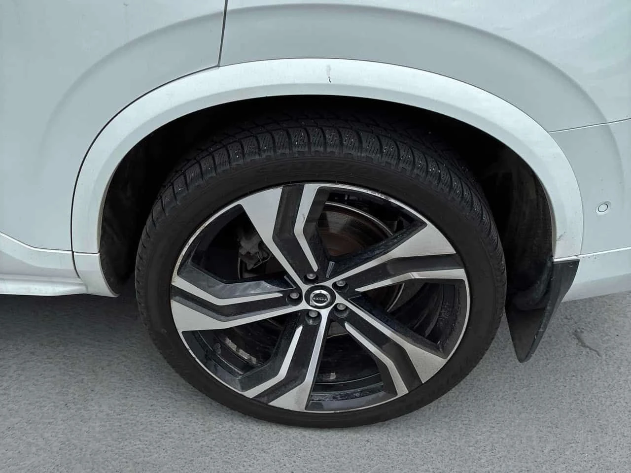 Volvo Xc90 * Ultimate Dark Theme * CARFAX * БЕЗ ПЪРВОНАЧАЛНА , снимка 13 - Автомобили и джипове - 55156482