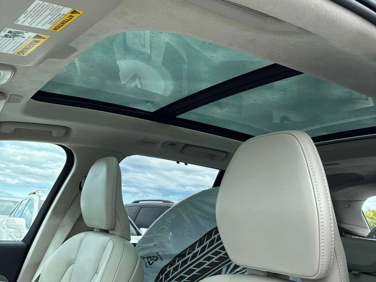 Volvo Xc90 * Ultimate Dark Theme * CARFAX * БЕЗ ПЪРВОНАЧАЛНА , снимка 17 - Автомобили и джипове - 55156482