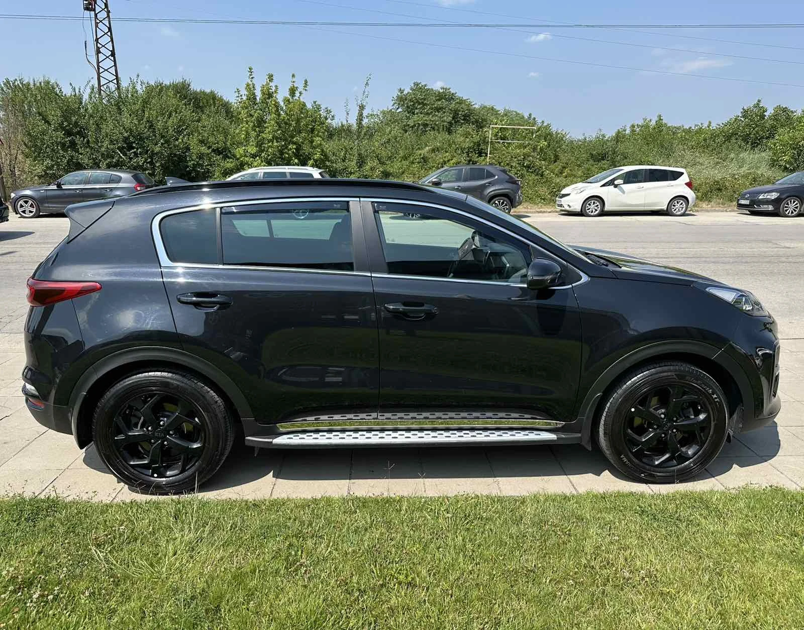 Kia Sportage 1.6 Black Edition AWD, снимка 8 - Автомобили и джипове - 55363866