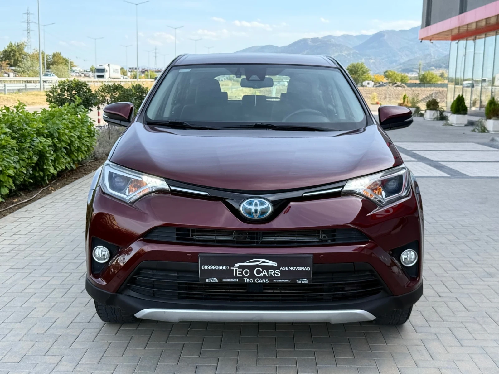Toyota Rav4 2.5 HYBRID / KEYLESS / DISTRONIC / 176 000km. | Mobile.bg � ����������� 2