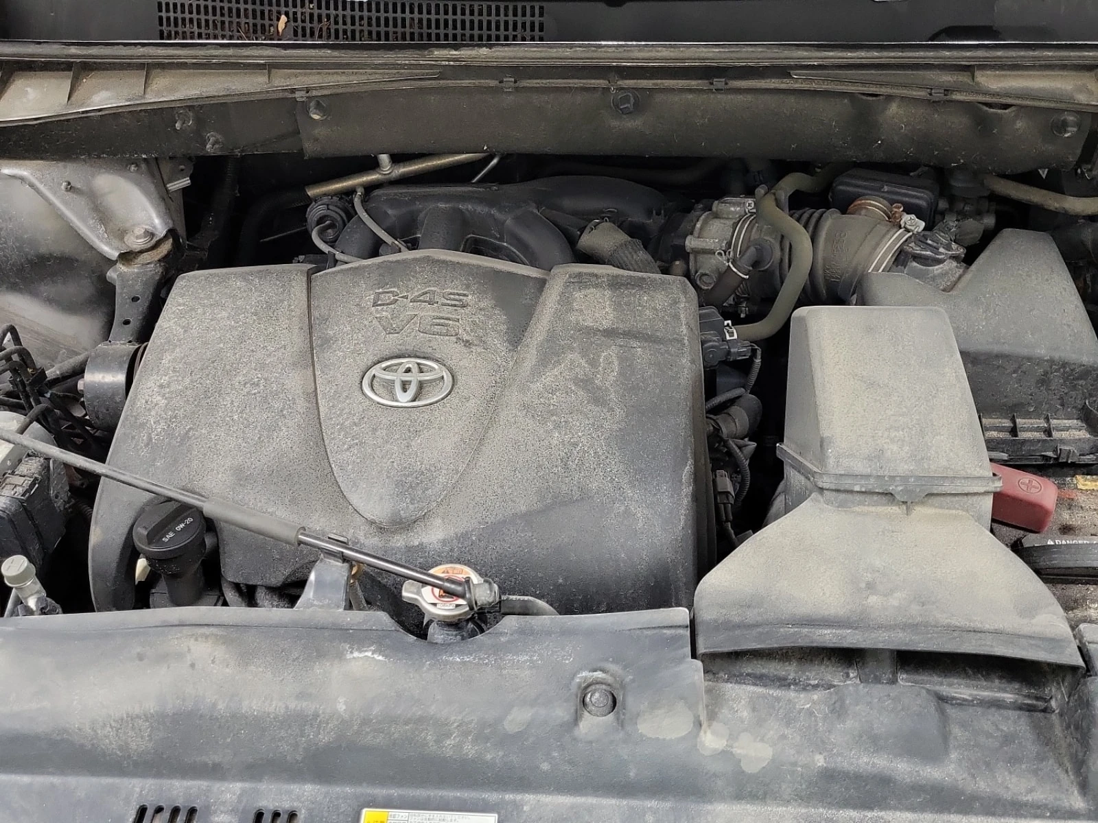 Toyota Highlander * XLE * AWD * FACELIFT * 8 МЕСТЕН * CARFAX * , снимка 17 - Автомобили и джипове - 56061750
