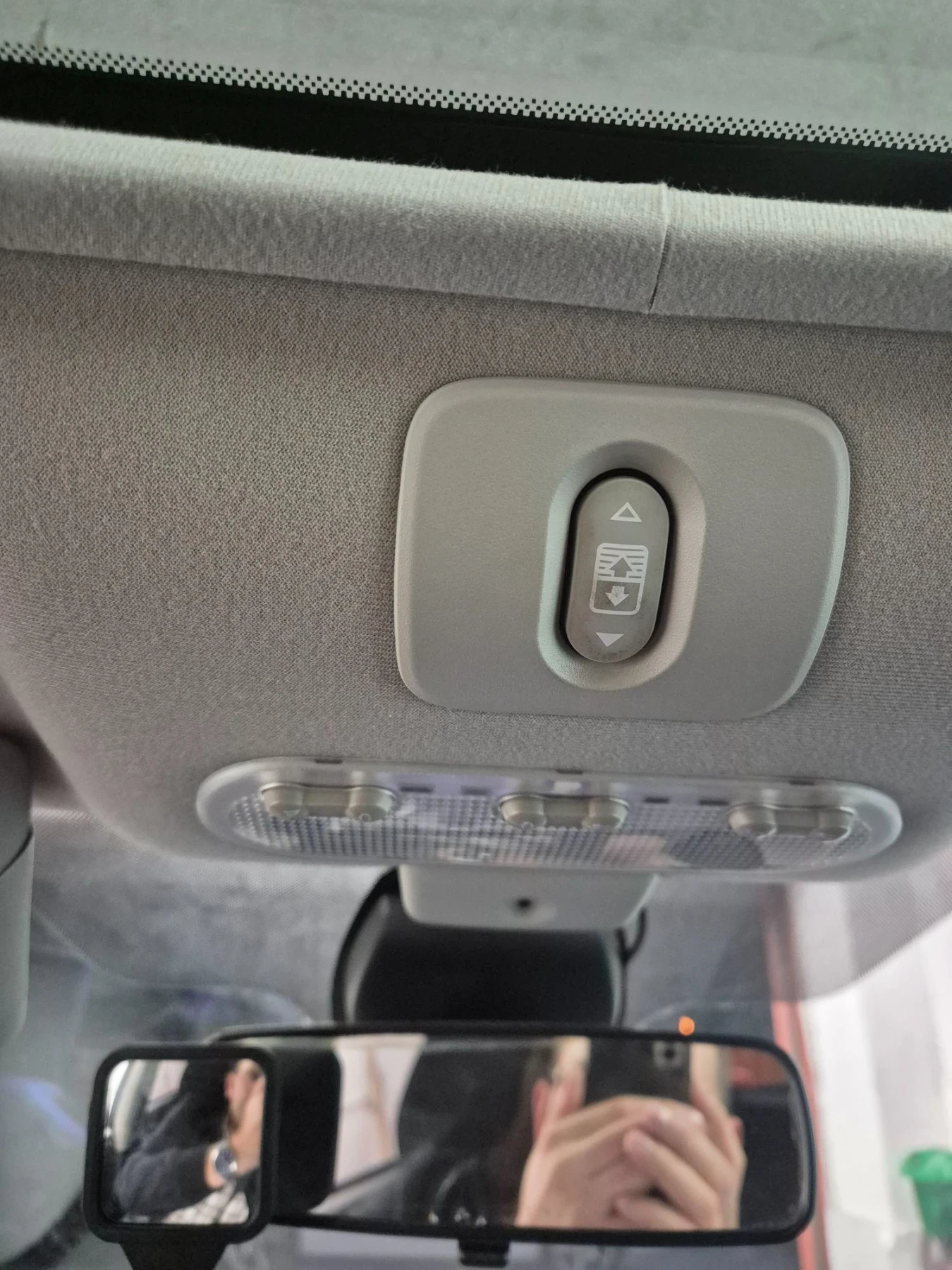 Nissan Qashqai 1.6 tekna , снимка 17 - Автомобили и джипове - 56378059