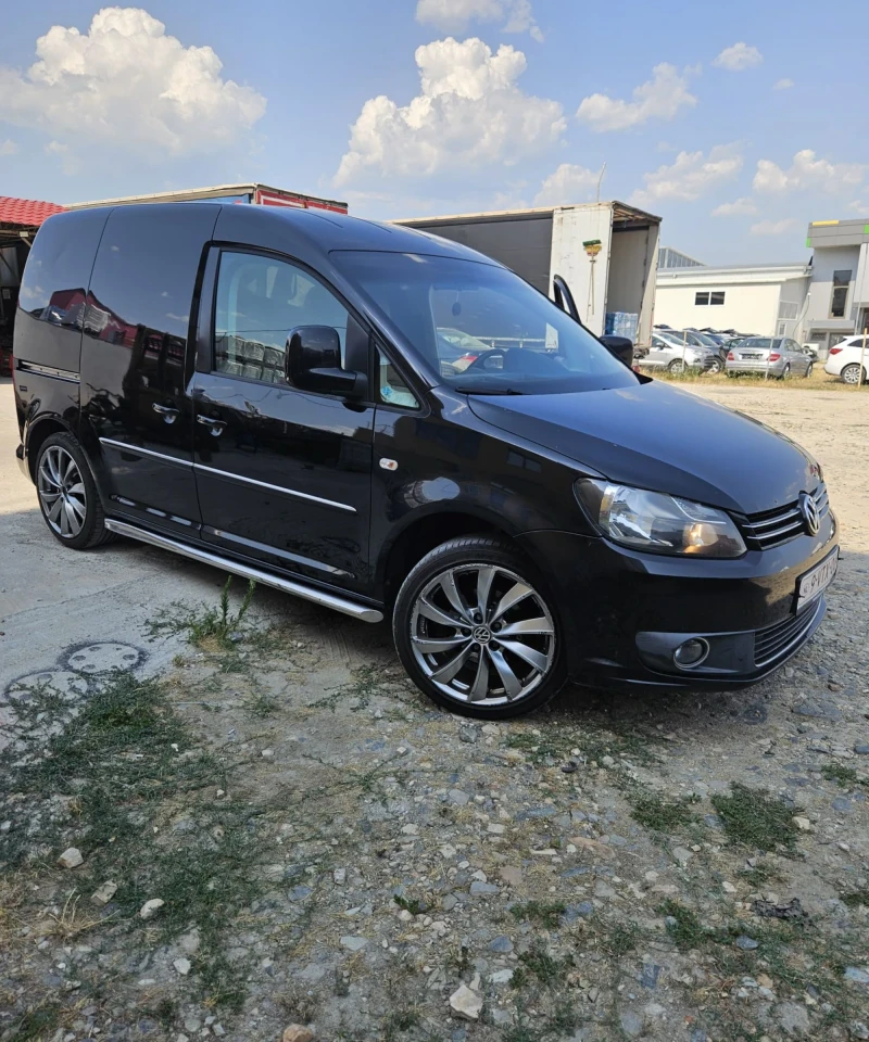 VW Caddy, снимка 2 - Бусове и автобуси - 53000817