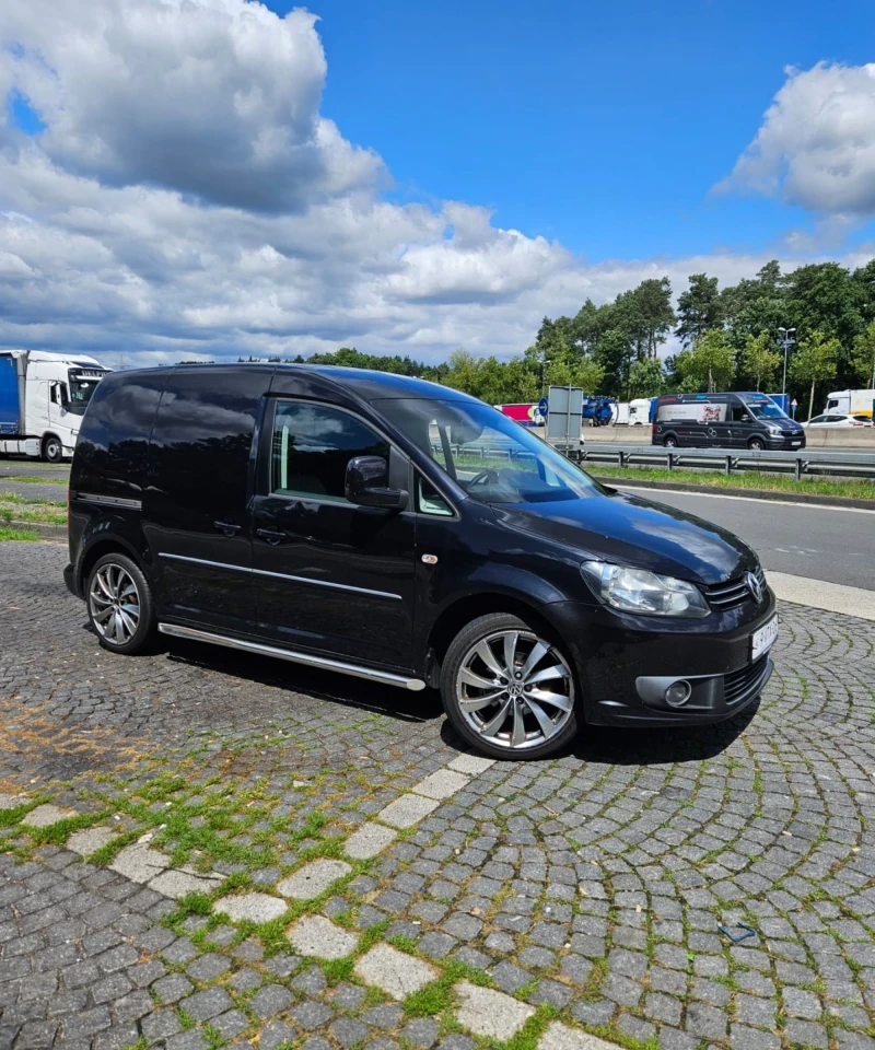 VW Caddy, снимка 15 - Бусове и автобуси - 53000817