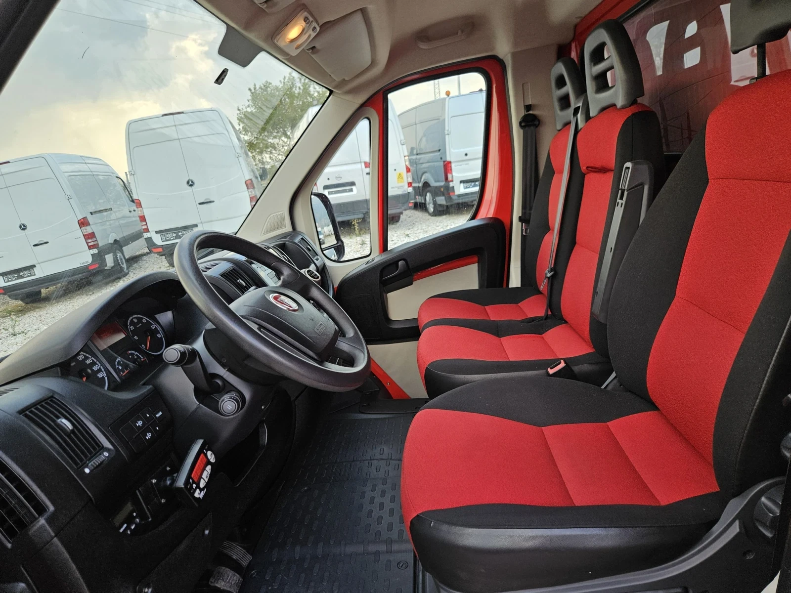 Fiat Ducato Хладилен, Падащ борд - изображение 10