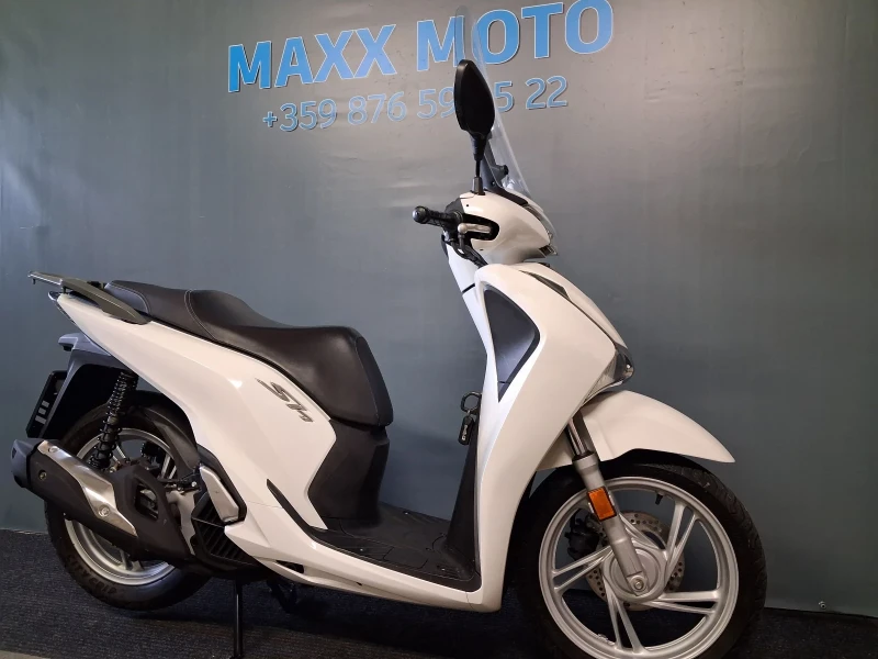 Honda Sh 125i ABS LED KEY LESS, снимка 8 - Мотоциклети и мототехника - 52158887