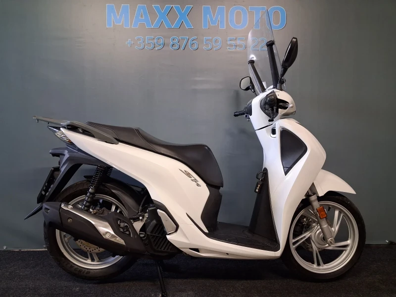 Honda Sh 125i ABS LED KEY LESS, снимка 7 - Мотоциклети и мототехника - 52158887