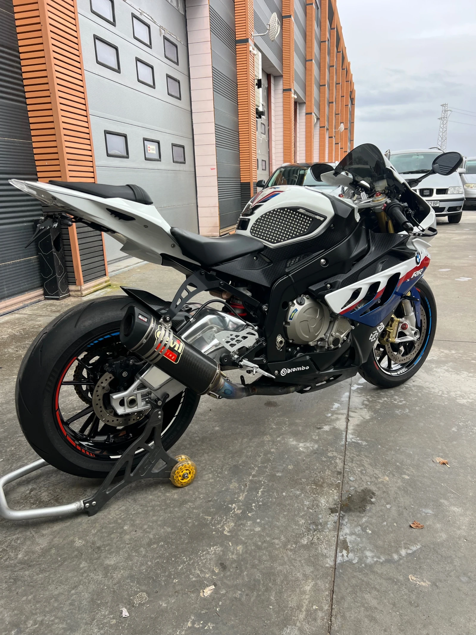 BMW S S1000RR - изображение 9